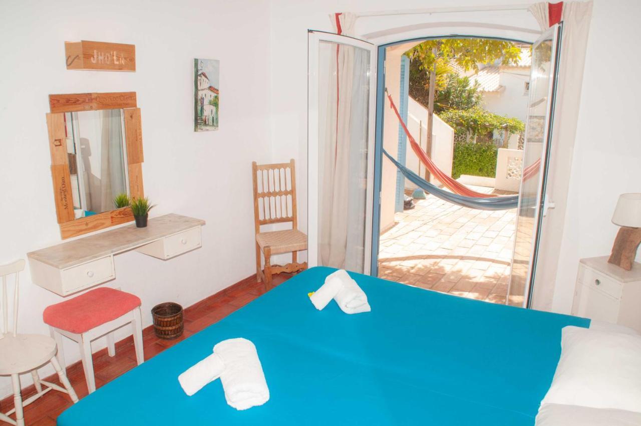 Jho'La Surf Camp Hostel Praia Da Luz Exterior photo
