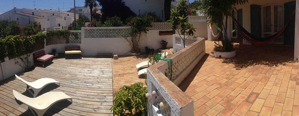 Jho'La Surf Camp Hostel Praia Da Luz Exterior photo